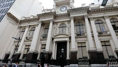 El Banco Central habilitará otros USD 100 millones para giro de dividendos y analiza opciones para ampliar el bono