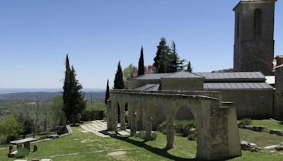 Uno de los edificios medievales más valiosos de Madrid: un convento-monasterio del siglo XI a una hora de Madrid