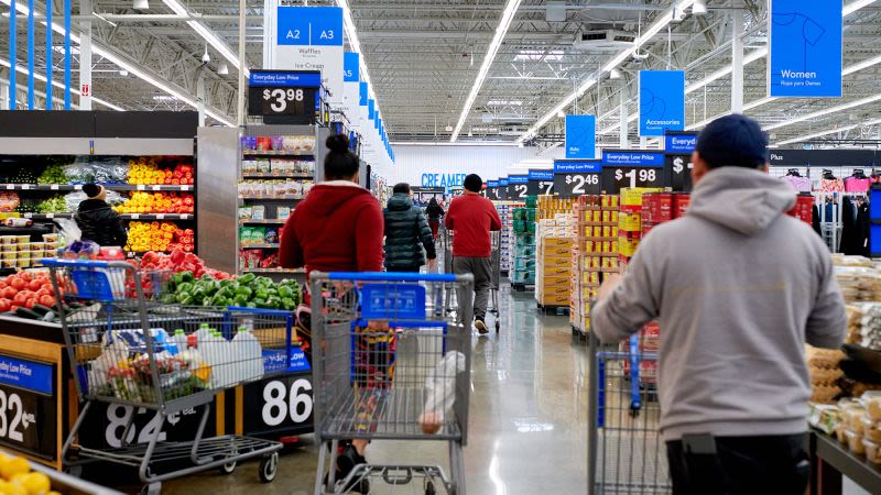 Analysis: Walmart and Target are slashing prices. What does that mean for inflation? | CNN Business