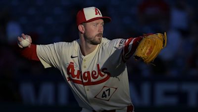Deadspin | Griffin Canning pitches Angels past A's