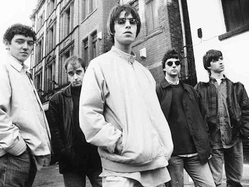 Hermanos Gallagher intentan atraer a hijo de Ringo Star para reencuentro de Oasis