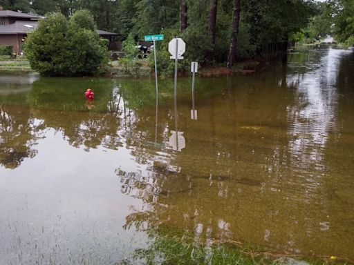 La tormenta tropical Debby azota el noreste de EEUU: se pronosticaron inundaciones y riesgo de tornados