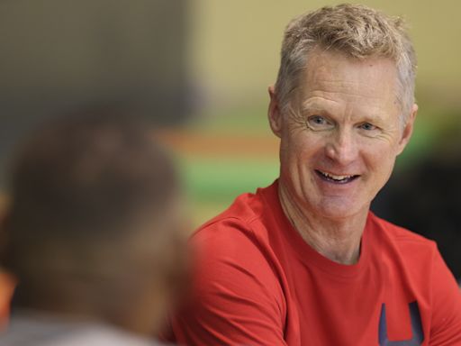 Kerr again wades into political pond with Team USA