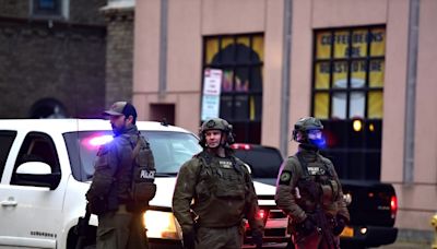 Cuatro agentes policiales mueren en un enfrentamiento a tiros en el sur de EEUU