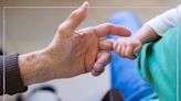 5-month-old shocks deaf grandparents with sweet sign language gesture