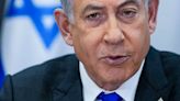 Netanyahu luce como un hombre pequeño en un momento clave