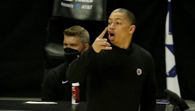 Los Angeles Clippers atan a Ty Lue