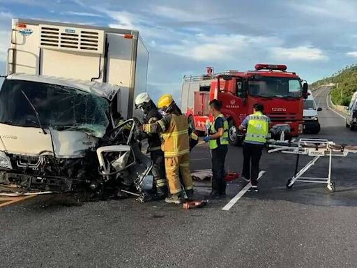 南迴公路車禍！紅牌重機騎士身亡 大貨車駕駛送醫