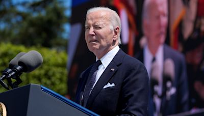 Joe Biden recordó el Día D con una fuerte advertencia a Vladimir Putin, "un tirano empeñado en dominar"