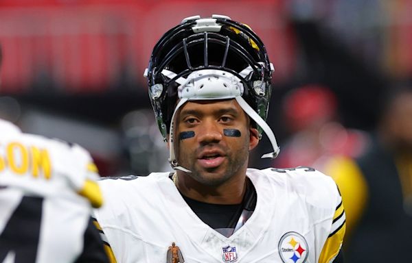 NFL fans thought it was hilarious that Russell Wilson dressed in full pads despite being inactive for the Steelers