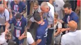 El admirable gesto de Messi con un niño que saltó al campo para saludarlo y fue retenido por la seguridad