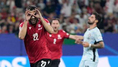 Georgia vence sorpresivamente a Portugal 2-0 y avanza a octavos de la Euro