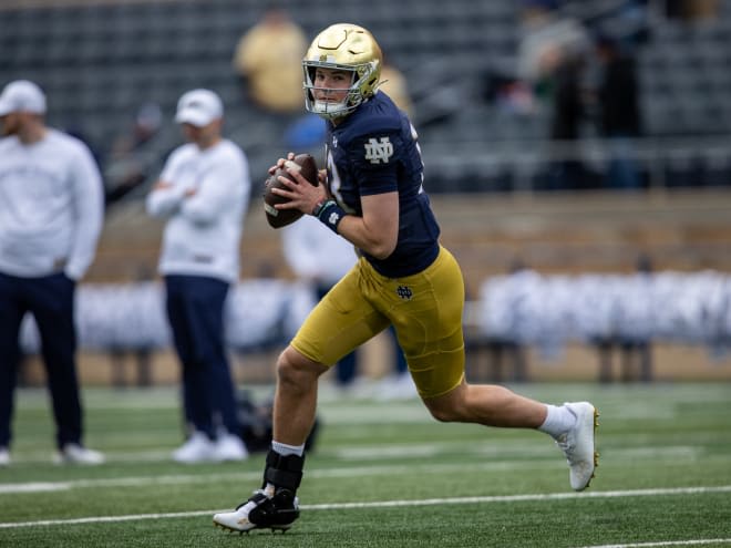 Chat Transcript: Which past Notre Dame QB syncs up with Riley Leonard?