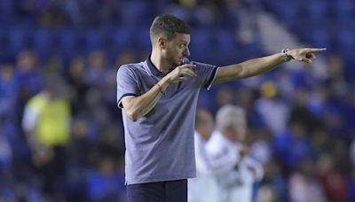 Martín Anselmi advierte que "esto recién empieza", tras la contundente victoria de Cruz Azul