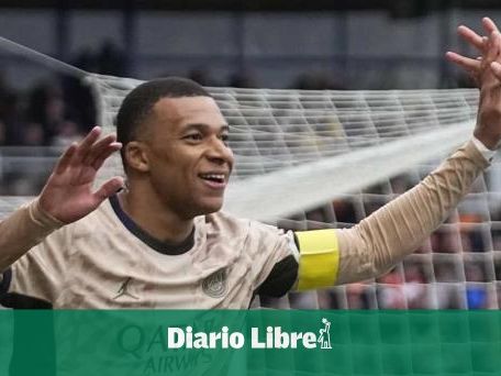 Con doblete de Mbappé, el PSG vence 4-1 a Lorient y roza otro título en Francia