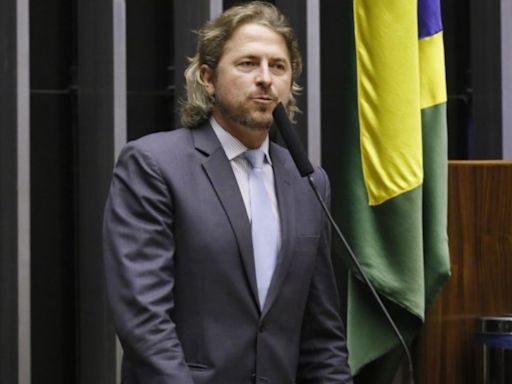 PT ignora filho de José Dirceu e decide apoiar ex-prefeito do PSB em Curitiba