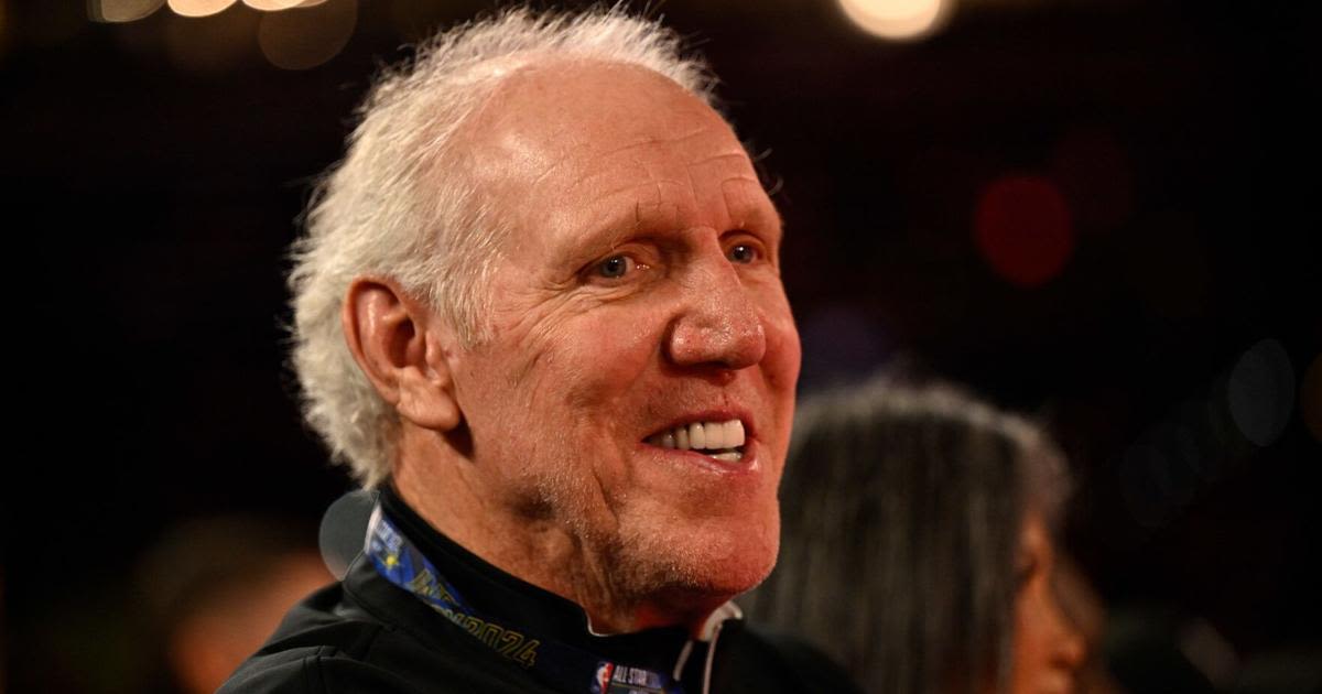 Bill Walton, basketball Hall of Famer and colorful commentator, dies of cancer at 71