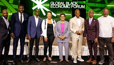 Black Mayors Of The U.S. Head To Atlanta For the 10th Annual African American Mayors Association Conference