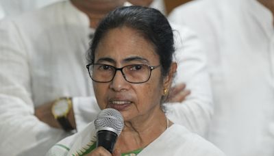 Flood situation alarming in north Bengal, Centre not extending help: Mamata Banerjee