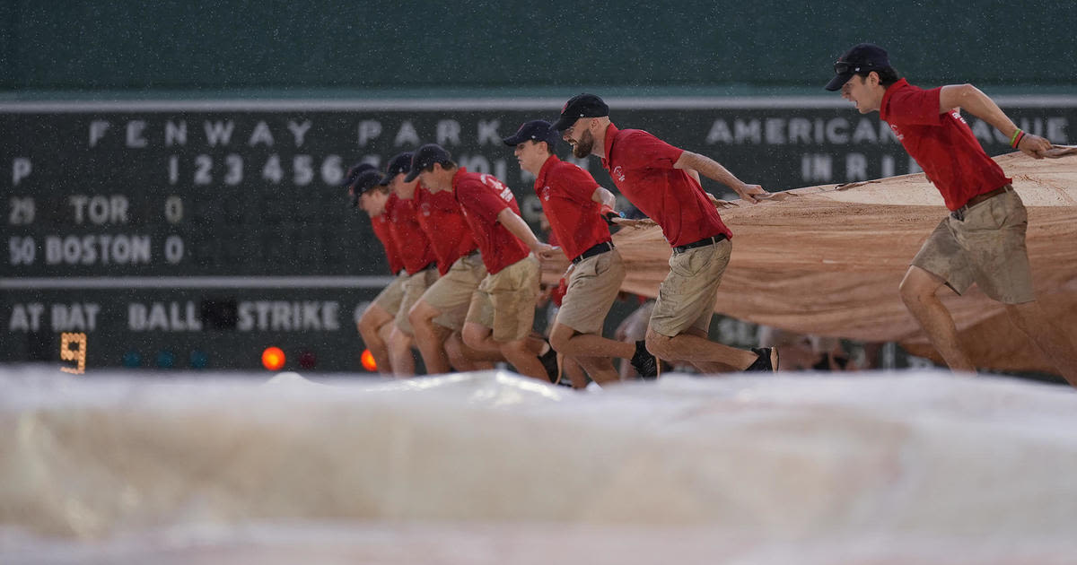 Blue Jays-Red Sox series finale postponed due to weather