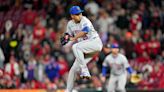 Díaz gets 1st big league save since October 2022 as Mets hold off Reds 3-2