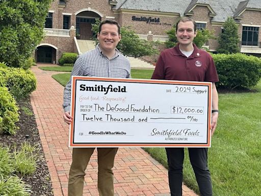 Smithfield Foods Donates $12,000 to Expand Dolly Parton's Imagination Library in Virginia