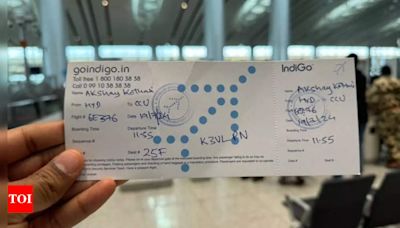 'Going back to the Stone Age ... ': IndiGo issues handwritten boarding passes to fliers at Hyderabad airport amid Microsoft outage | Hyderabad News - Times of India