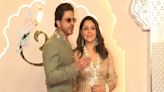SRK's Video With 'Pasandida Aurat' Gauri From Anant-Radhika Wedding Leaves Internet Gushing: Teens In love