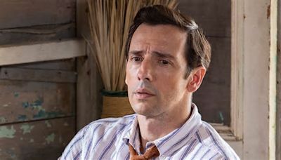 BBC Death in Paradise Ralf Little replacement 'sealed' as returning detective