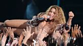 Shakira Crowd-Surfs Her Way to a Well-Deserved Video Vanguard Award at 2023 VMAs