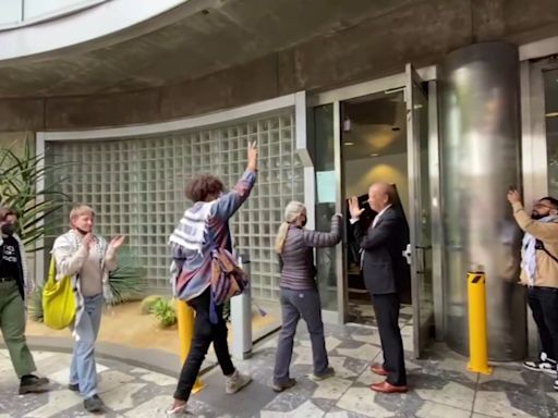 26 Golden Gate Bridge protesters turn themselves in after DA files charges