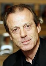 Leslie Grantham