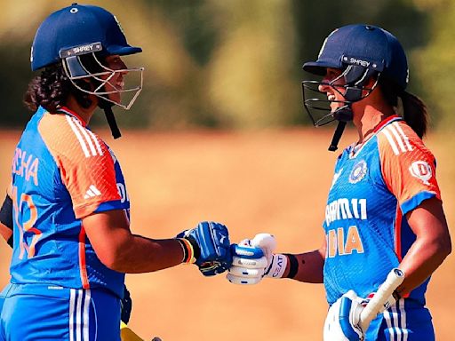 Harmanpreet Kaur hails Richa Ghosh as India see off UAE in women's Asia Cup