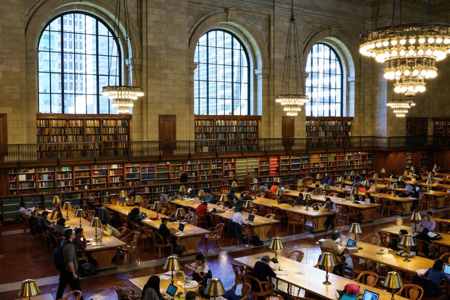 NYC library funding fully restored in 2025 budget, mayor says