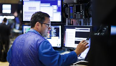 Wall Street abre mixto mientras caen las acciones de las grandes tecnológicas