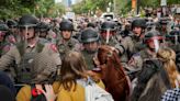 College protests live updates: Police move to disperse pro-Palestinian protesters at UT Austin