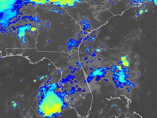 Heat, rain return as tropical wave makes its way through Florida. See what to expect and when