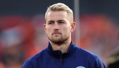 Erik ten Hag goes public with Man Utd's interest in Matthijs de Ligt