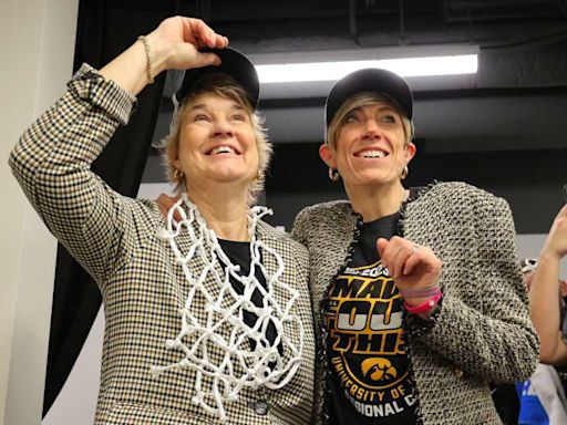 Iowa women's basketball coach Lisa Bluder announces retirement; longtime assistant takes over