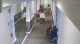 Video obtenido por CNN muestra al rapero Sean Diddy Combs agarrando, empujando, arrastrando y pateando a su novia en 2016