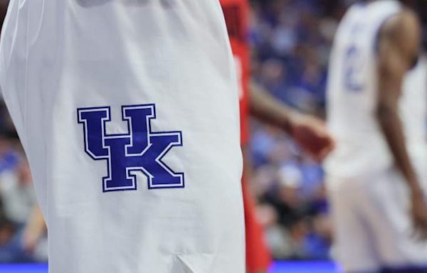 Kentucky Basketball Rumors Fly After Top State Player Decommits From SEC Rival