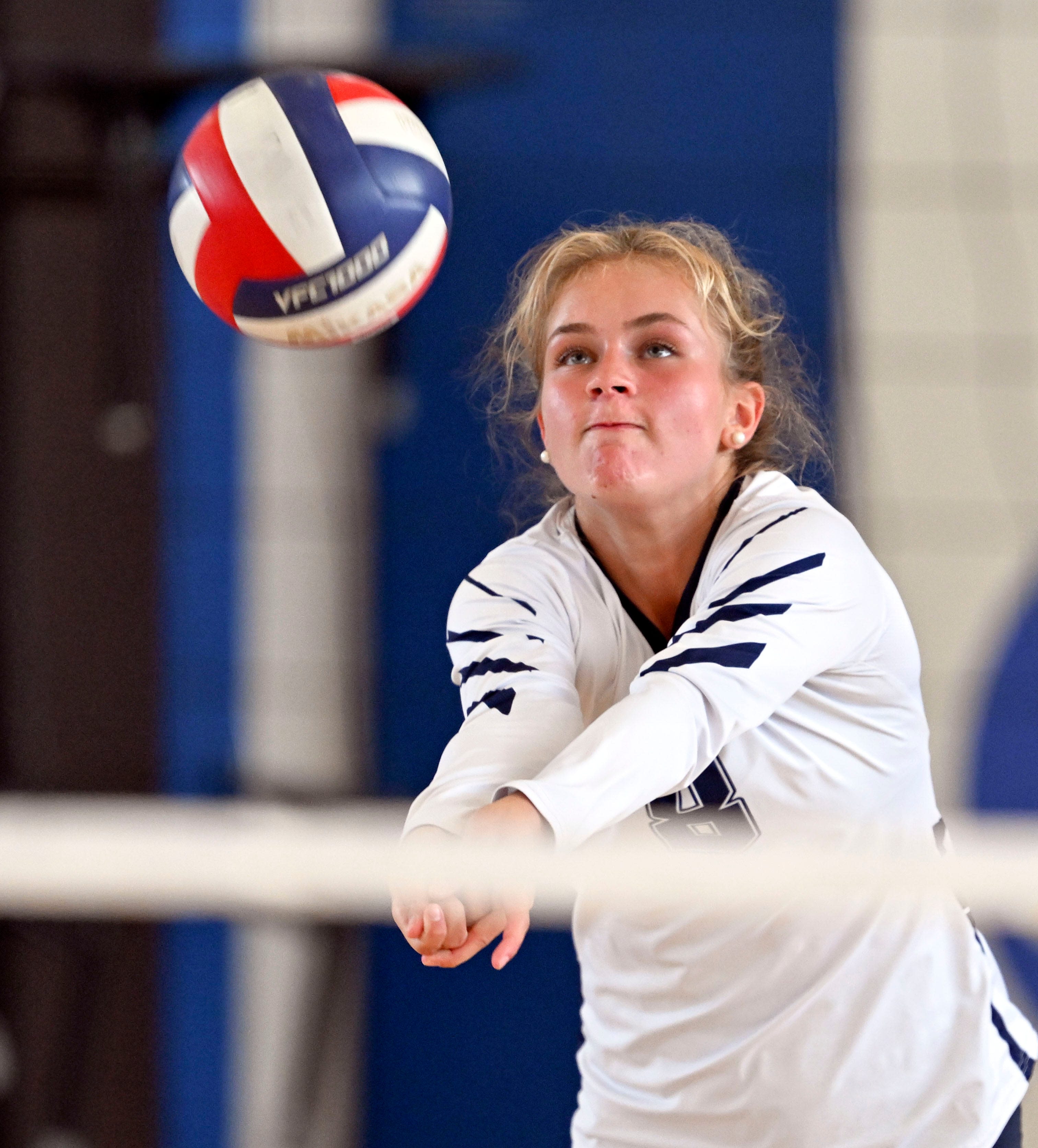 HIGH SCHOOL ROUNDUP: Rihanna Cranston's monster game leads Nantucket volleyball to win