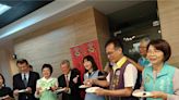 陳建仁「畢業旅行」參訪彰化 輕鬆品嚐壽司及米咖啡 - 政治