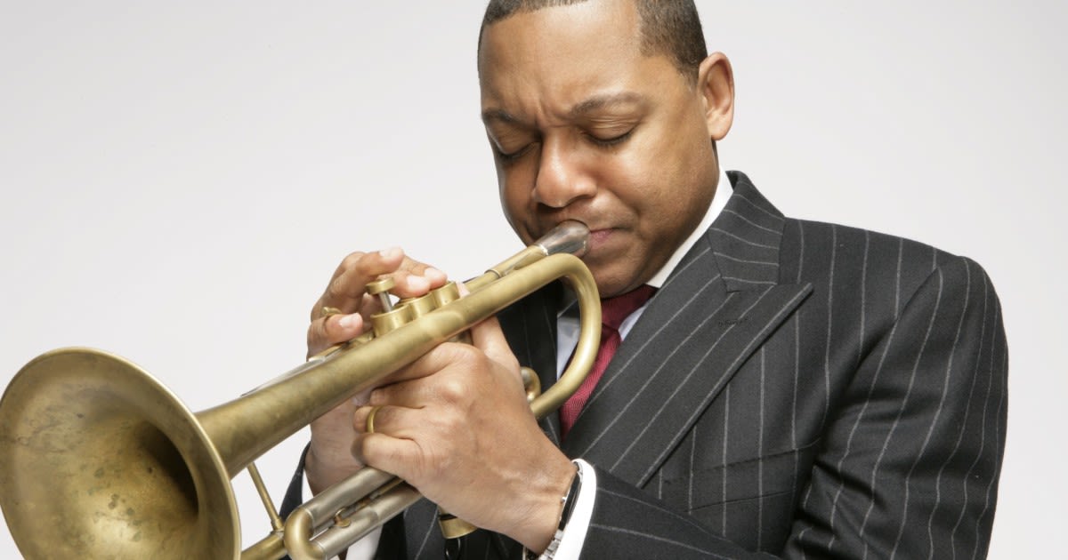 Jazz trumpeter Wynton Marsalis pays tribute to Duke Ellington in Chicago