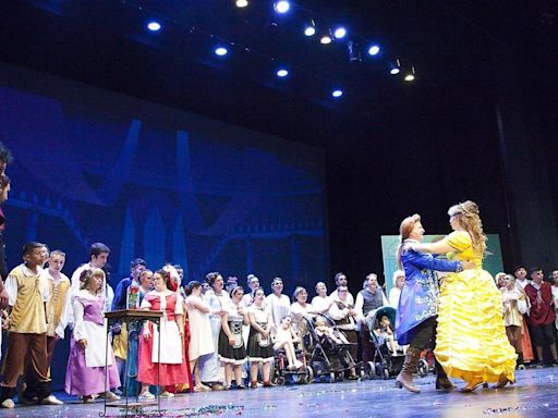 El centro de Educación Especial Virgen de la Esperanza representarán 'La Bella y la Bestia' en el Gran Teatro