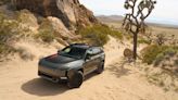 An American icon goes electric– Jeep reveals new Wagoneer S and hints at off-road Trailhawk model