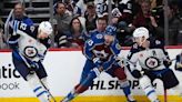 MacKinnon, Nichushkin lead 5-goal outburst in Avs win over Jets in Game 3