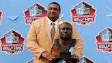 Chiefs’ Creed Humphrey, Trey Smith learned from Willie Roaf at OL Masterminds