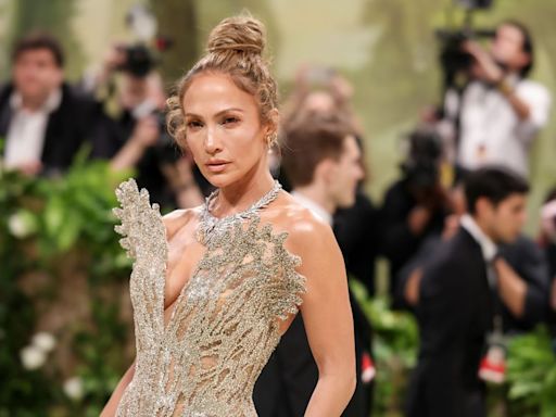 Jennifer Lopez Goes transparent in a Form-Fitting Crystal Gown at the 2024 Met Gala