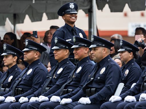 LAPD chief candidate field narrows to about 10, a mix of outsiders and insiders